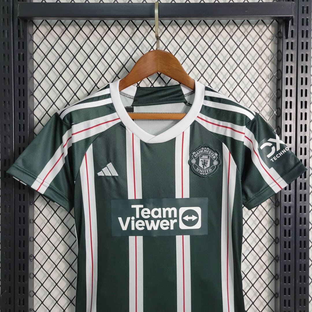 Manchester United 23/24 Extérieur Kit Enfant