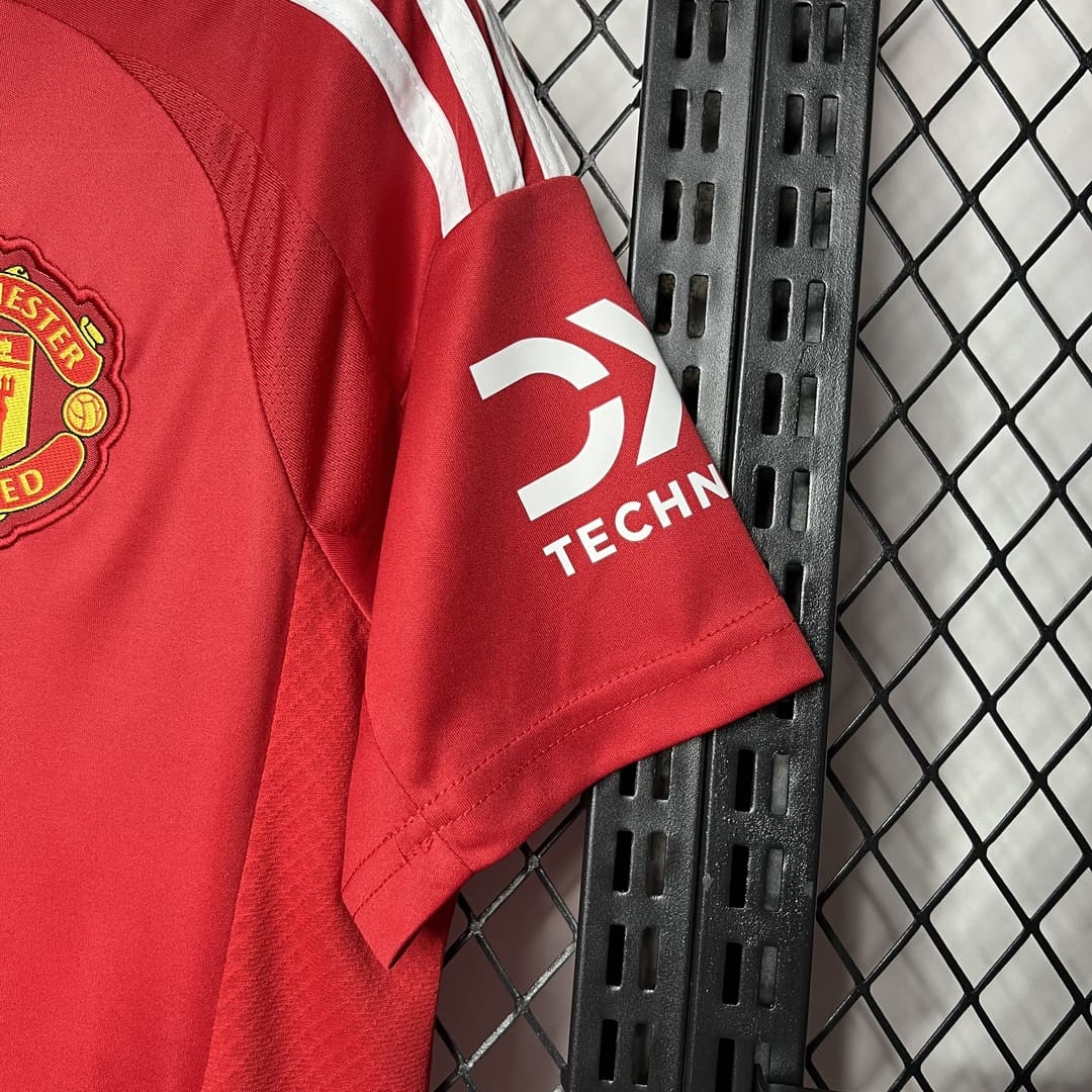 Manchester United 24/25 Maillot Domicile