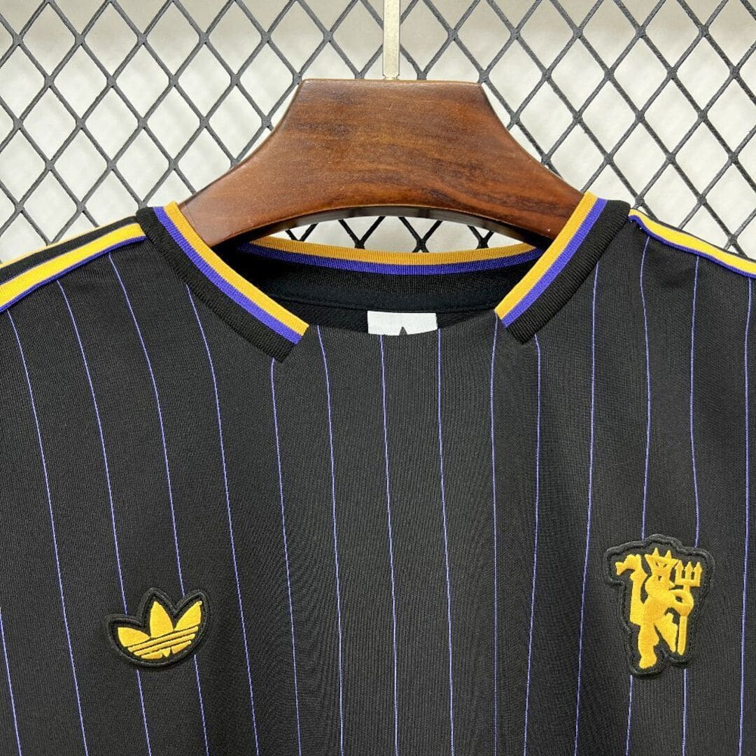 Manchester United 25/26 Maillot Icon
