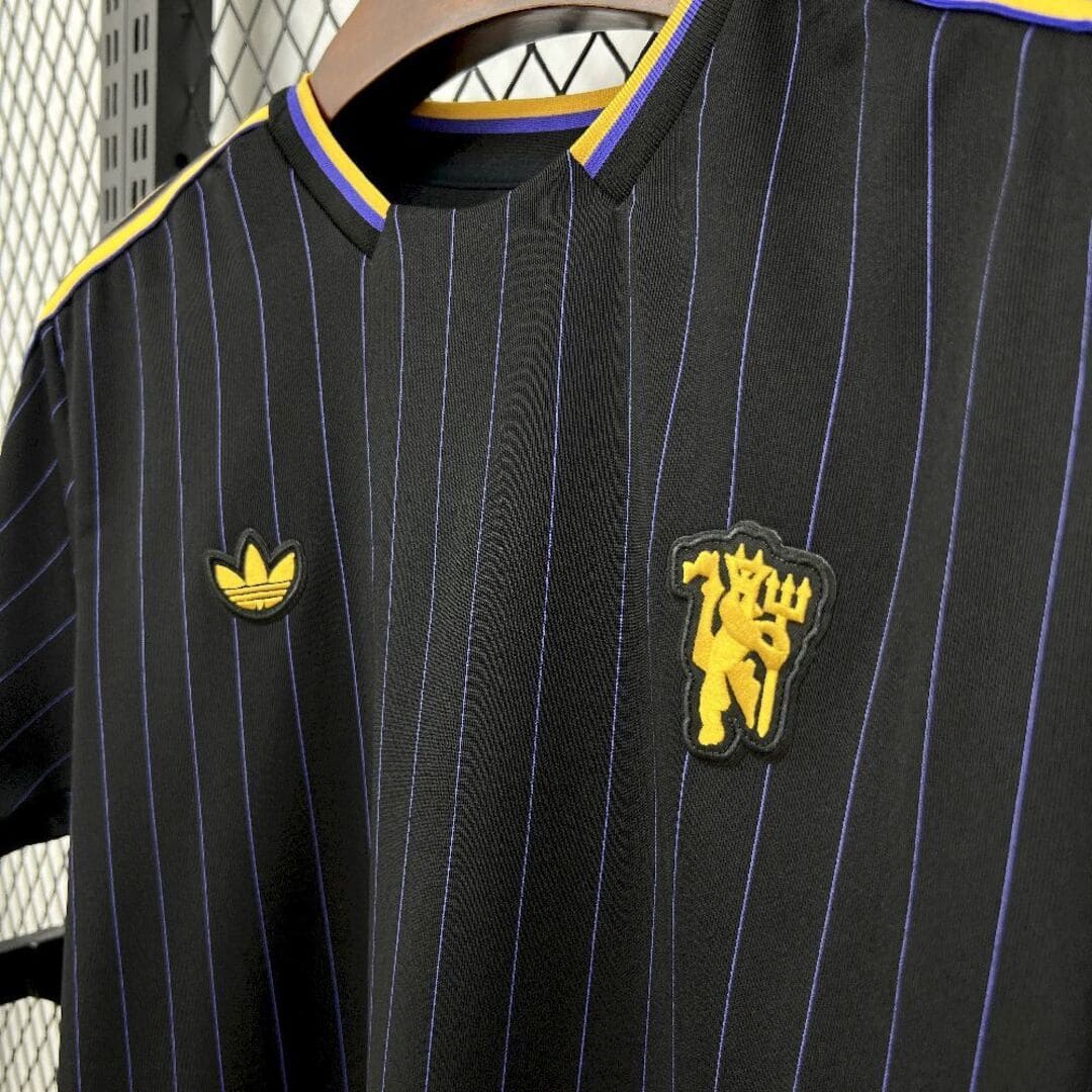 Manchester United 25/26 Maillot Icon