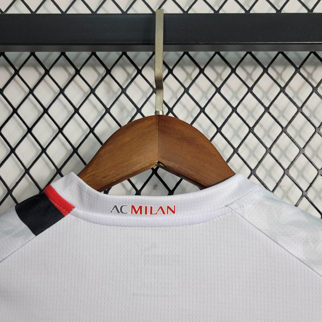 Milan AC 23-24 Extérieur Kit Enfant