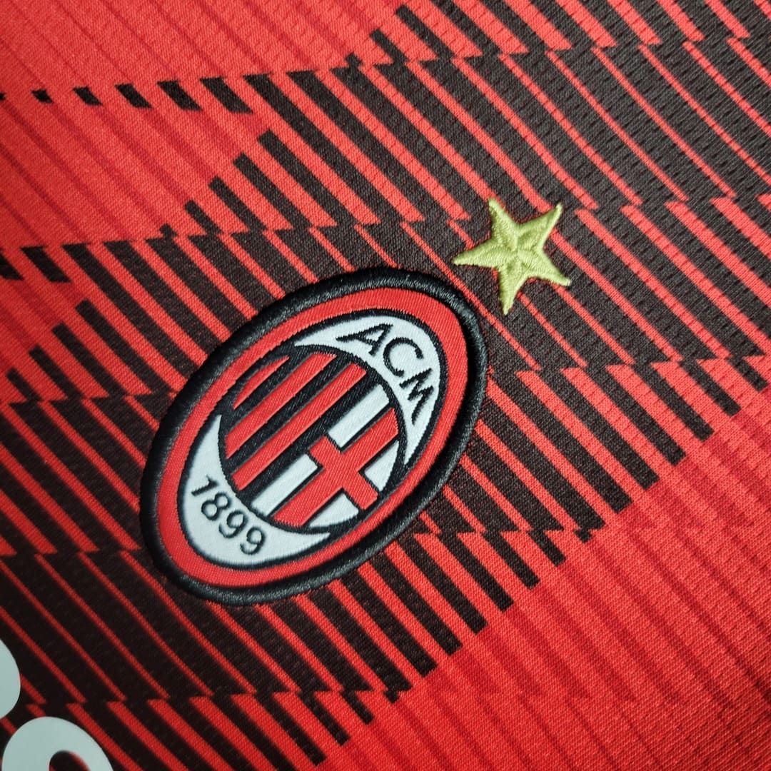 Milan AC 23-24 Domicile Kit Enfant