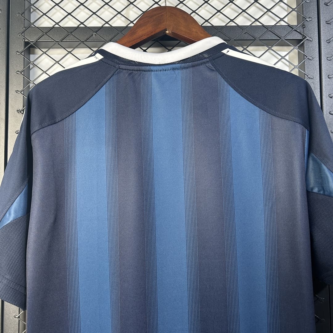 Newcastle 2005/06 Maillot Extérieur