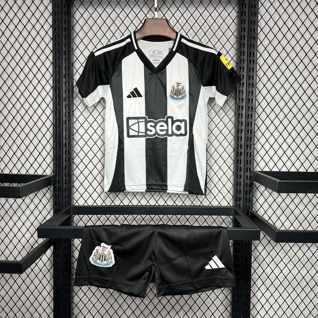 Newcastle 24/25 Domicile Kit Enfant