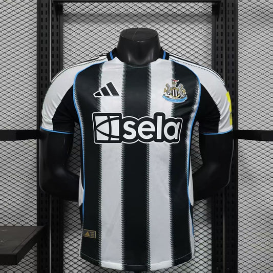 Newcastle 25/26 Maillot Domicile - Version Player