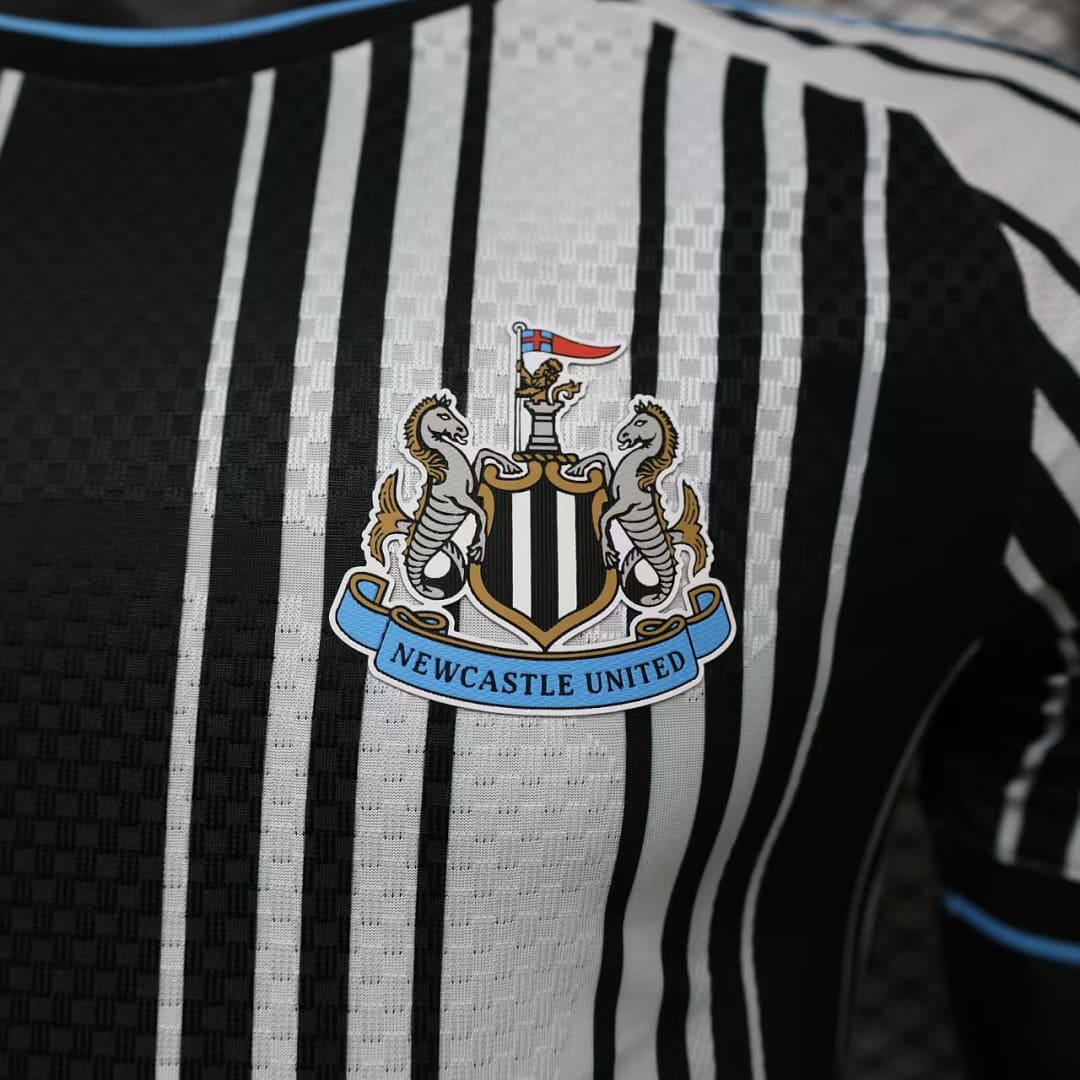 Newcastle 26/27 Maillot Domicile - Version Player
