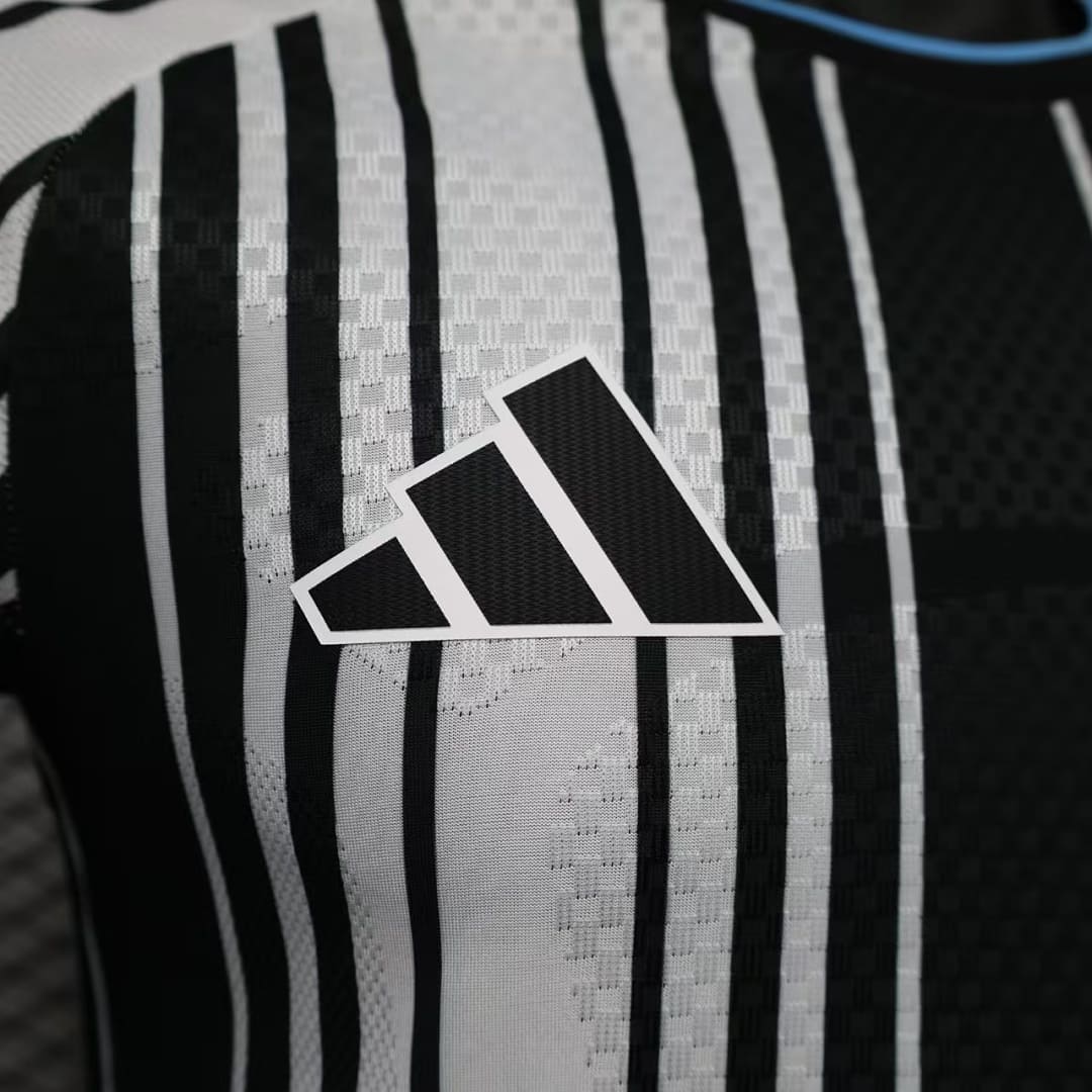 Newcastle 26/27 Maillot Domicile - Version Player