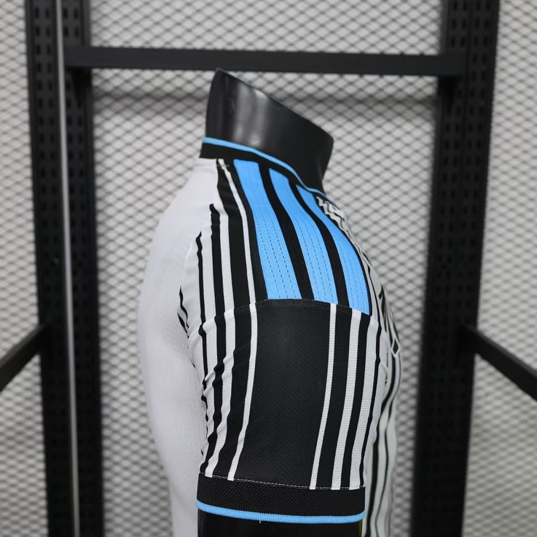 Newcastle 26/27 Maillot Domicile - Version Player