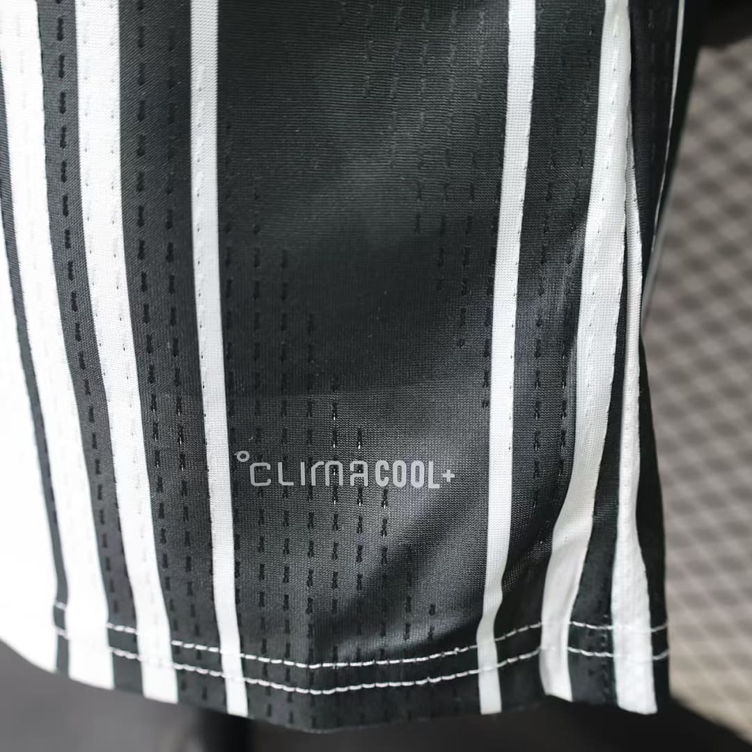 Newcastle 26/27 Maillot Domicile - Version Player