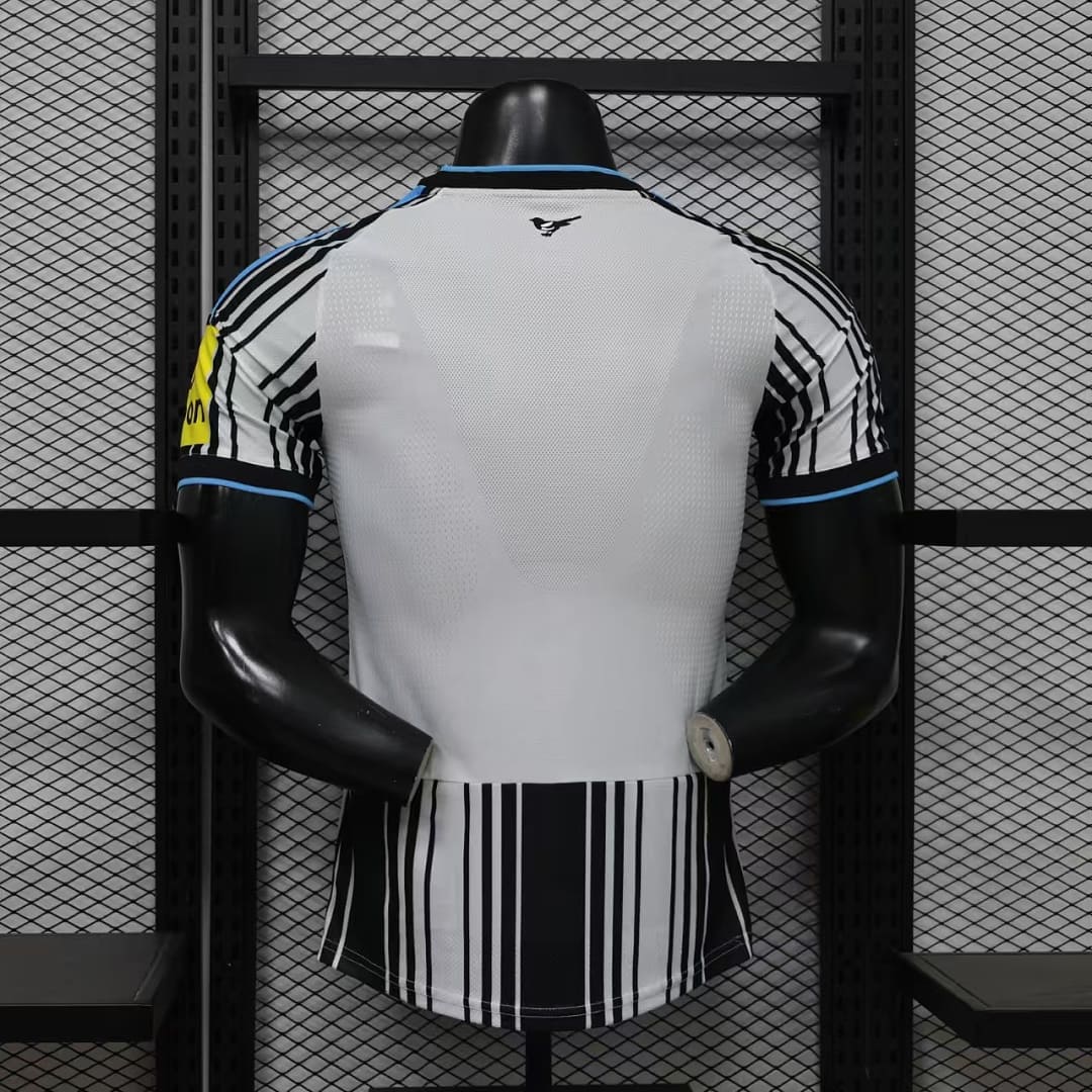 Newcastle 26/27 Maillot Domicile - Version Player
