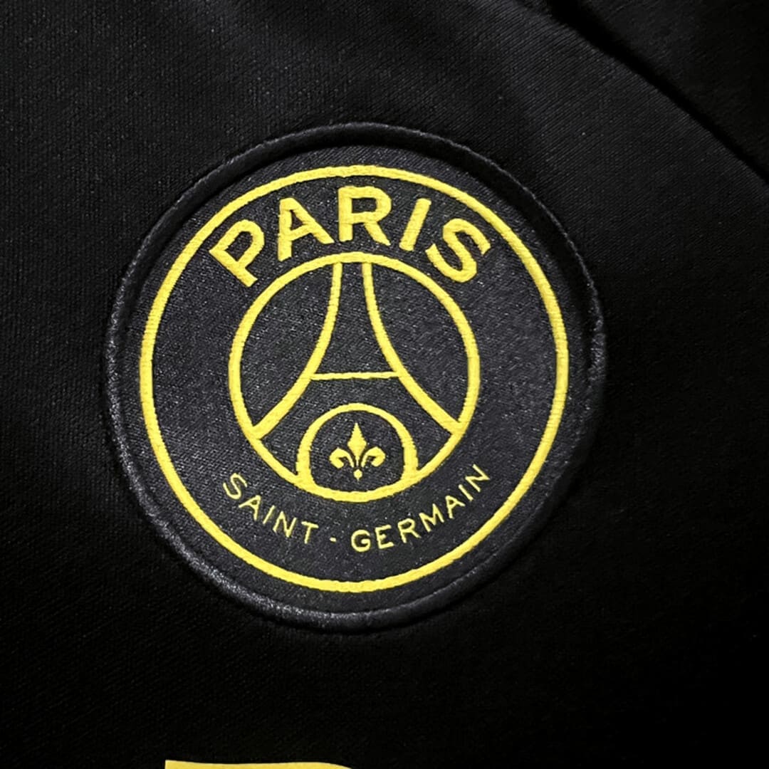 Paris Saint-Germain 23/24 Maillot Entrainement Noir & Jaune