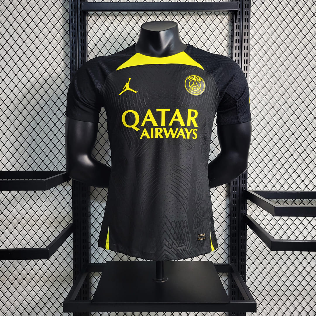 Paris Saint-Germain 23/24 Maillot Entrainement Noir & Jaune - Version Player