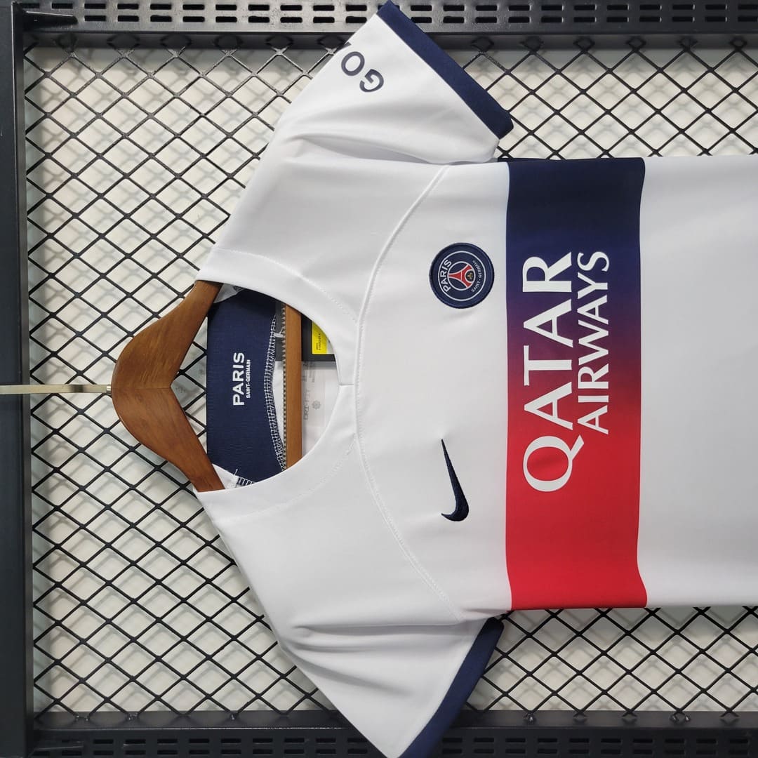 Paris Saint-Germain 23/24 Extérieur Kit Enfant