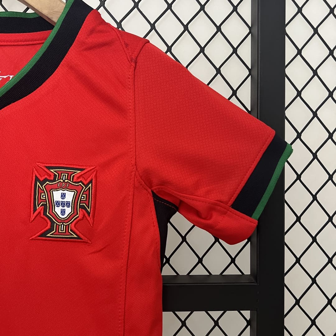 Portugal 2024 Domicile Kit Enfant