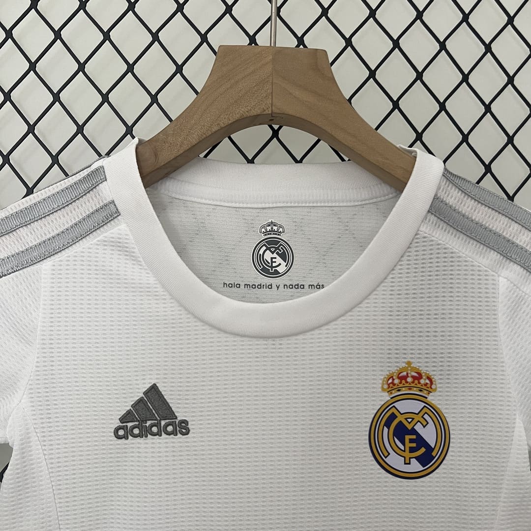 Real Madrid 15/16 Domicile Kit Enfant