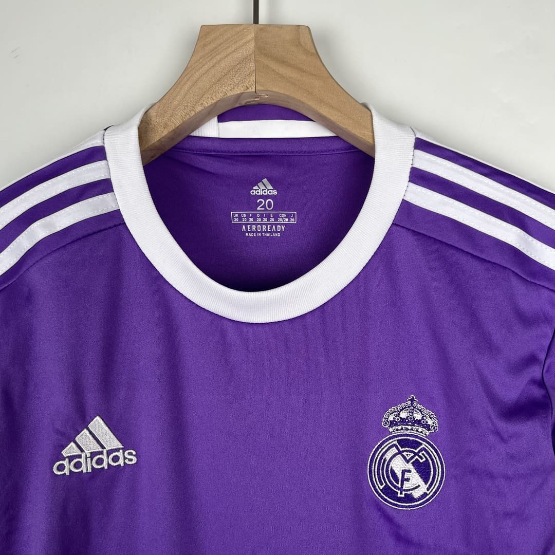 Real Madrid 16/17 Extérieur Kit Enfant