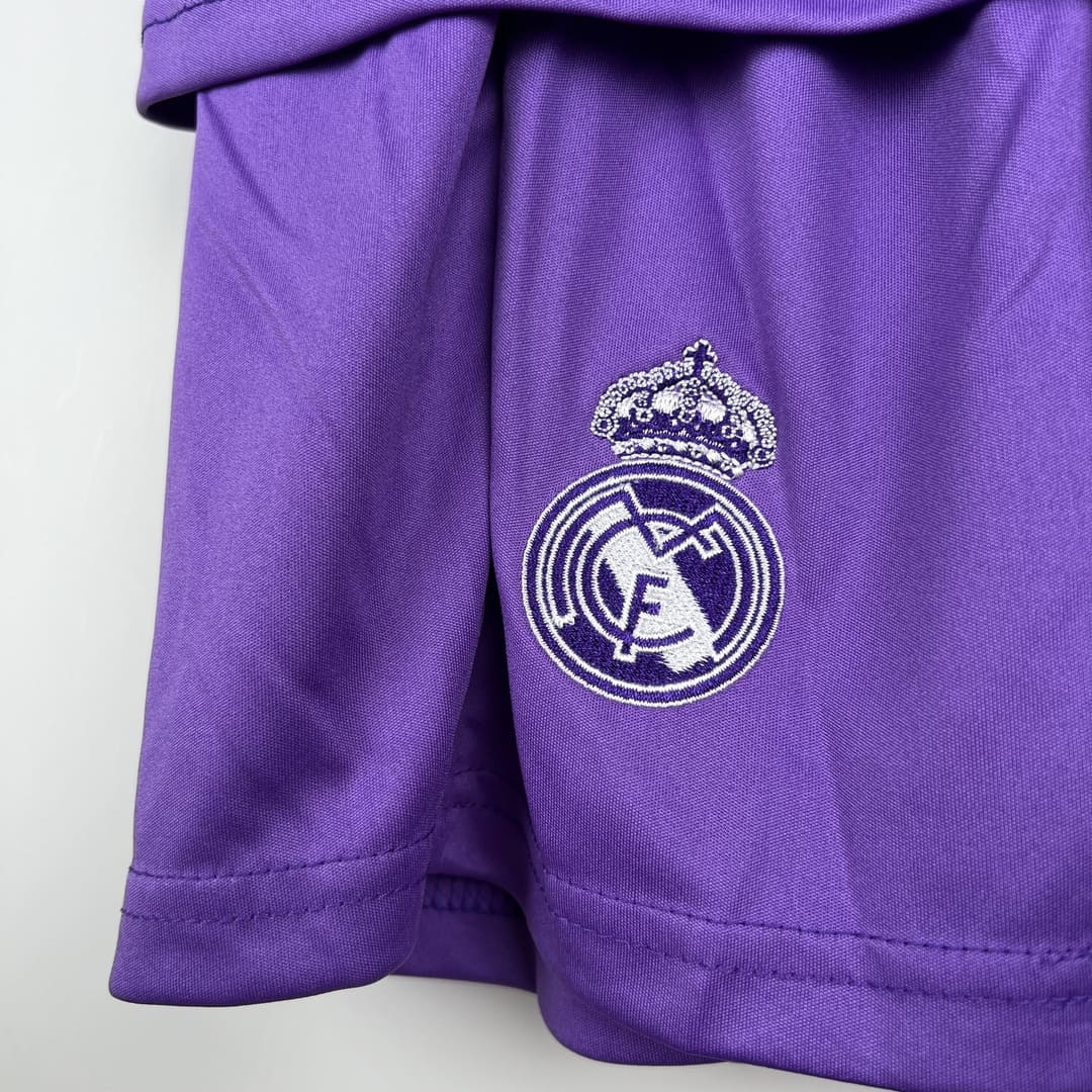 Real Madrid 16/17 Extérieur Kit Enfant