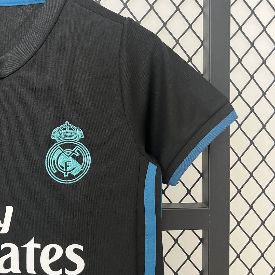 Real Madrid 17/18 Extérieur Kit Enfant