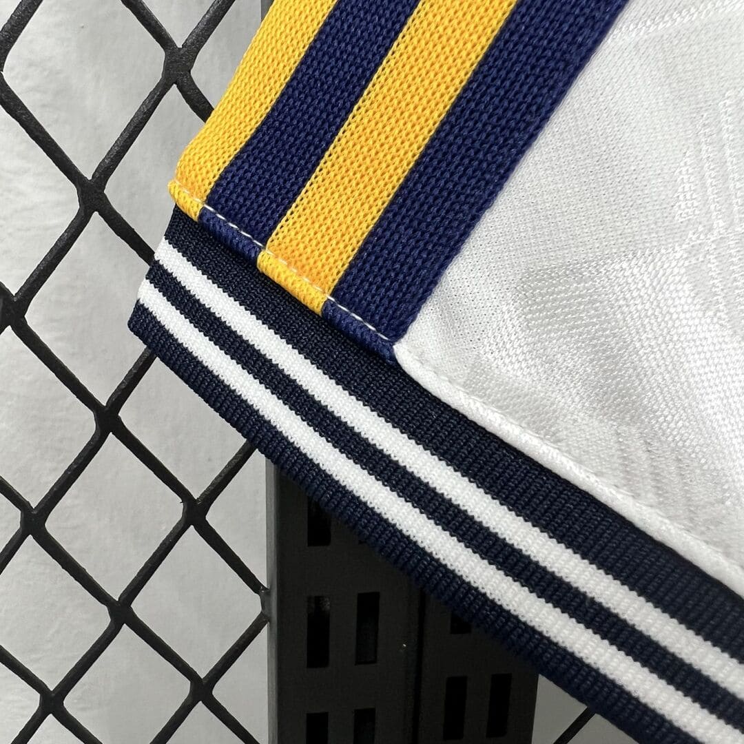 Real Madrid 25/26 Maillot Vintage Blanc