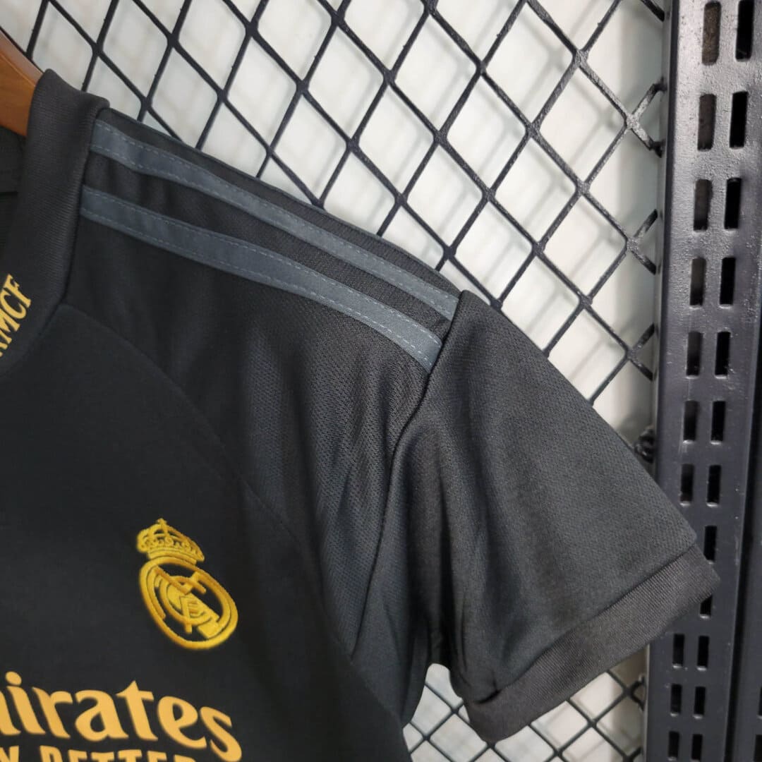 Real Madrid 23/24 Third Kit Enfant