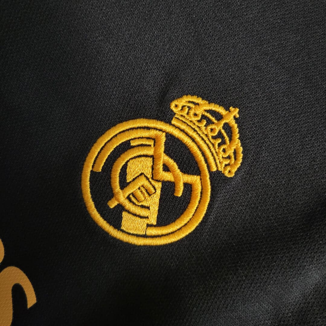 Real Madrid 23/24 Third Kit Enfant