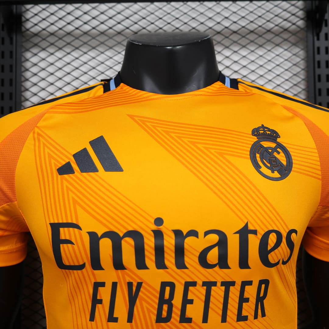 Real Madrid 24/25 Maillot Extérieur - Version Player