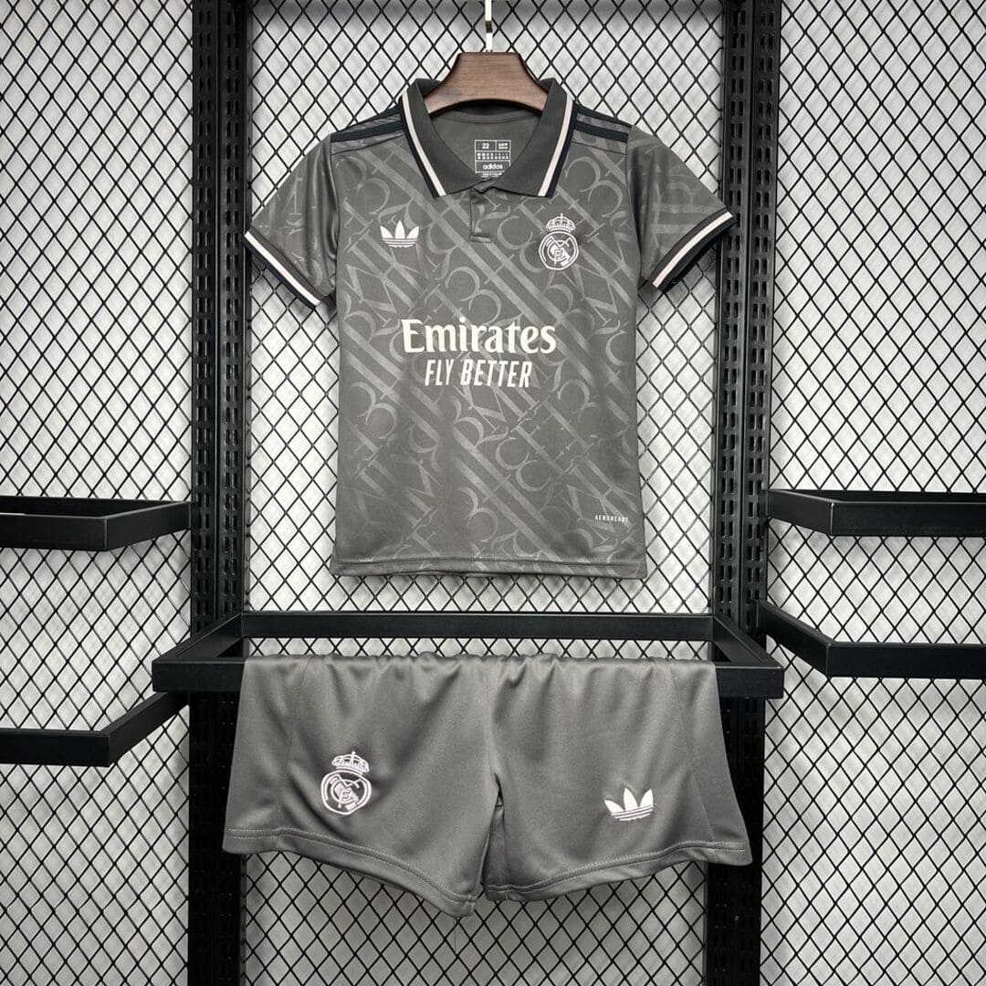 Real Madrid 24/25 Third Kit Enfant