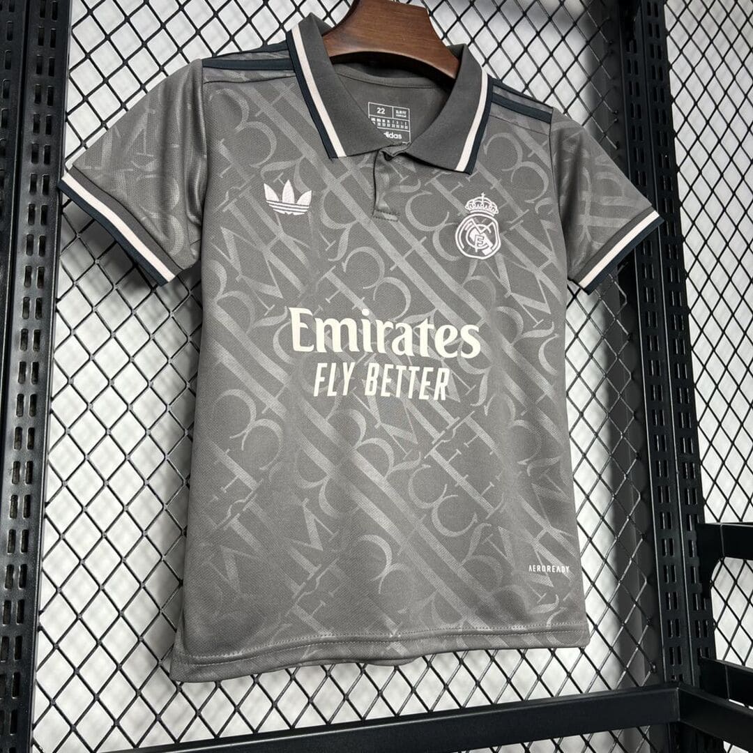 Real Madrid 24/25 Third Kit Enfant