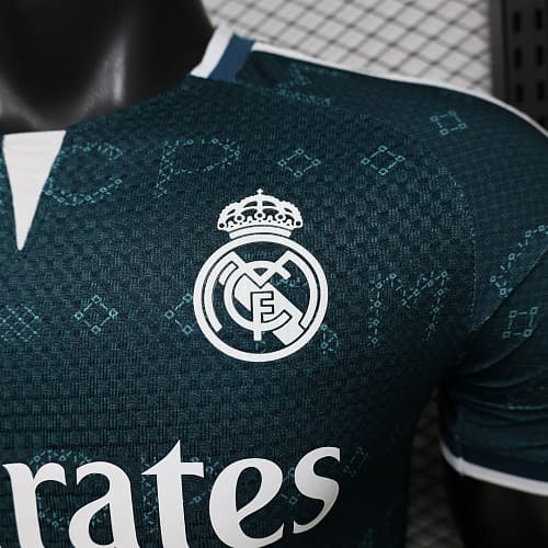 Real Madrid 26/27 Maillot Extérieur - Version Player