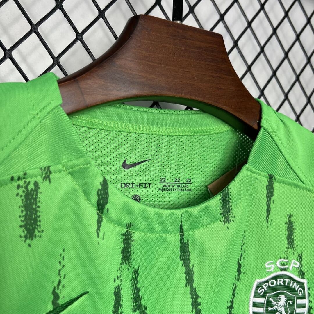 Sporting Lisbonne 24/25 Third Kit Enfant