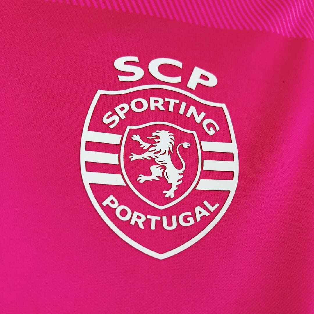 Sporting Lisbonne 26/27 Maillot Octobre Rose