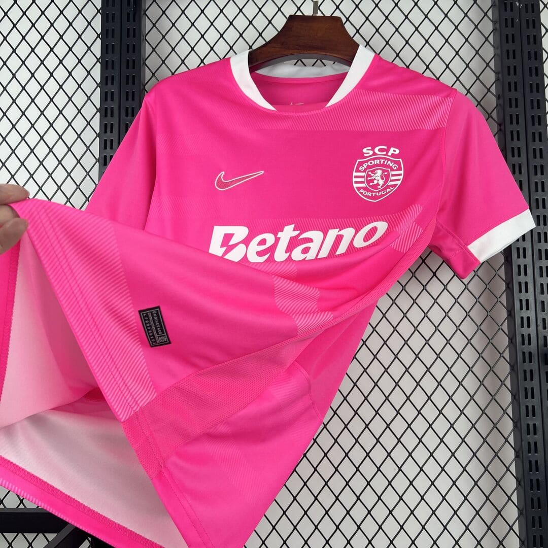 Sporting Lisbonne 26/27 Maillot Octobre Rose