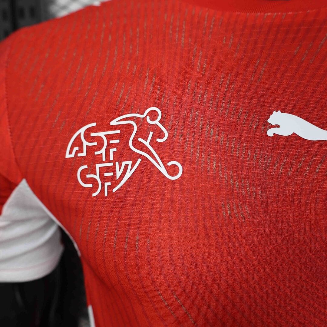 Suisse 2026 Maillot Domicile - Version Player