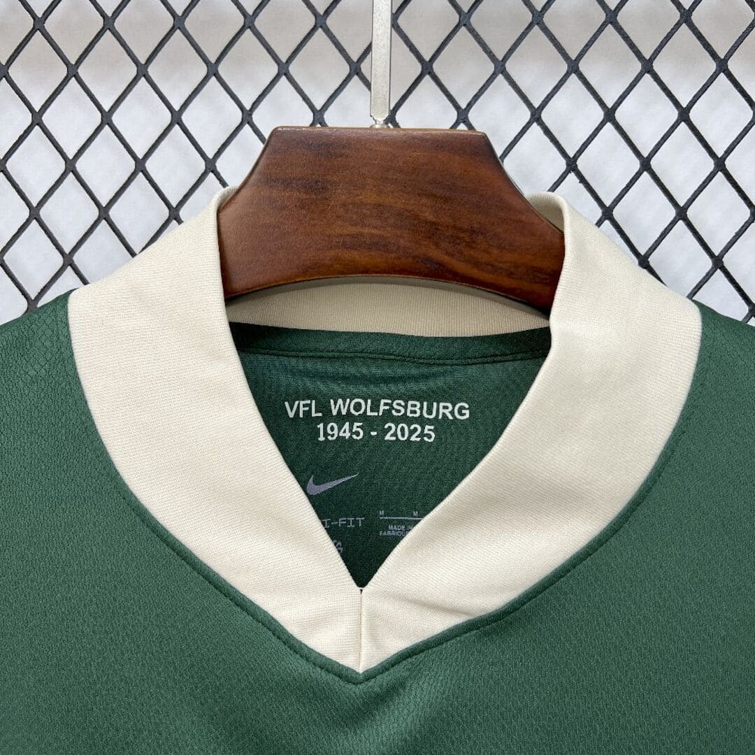 Wolfsburg 25/26 Maillot 80e Anniversaire