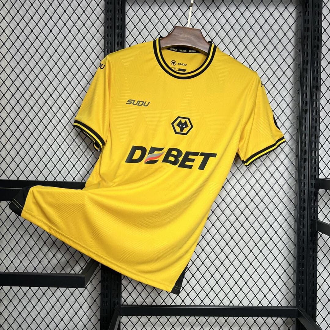 Wolverhampton 24/25 Maillot Domicile