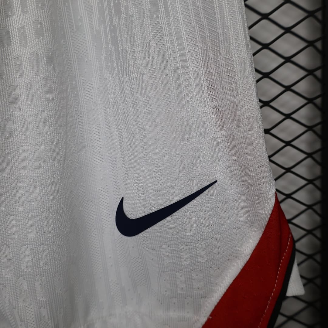 Angleterre 2026 Short Domicile - Player Version