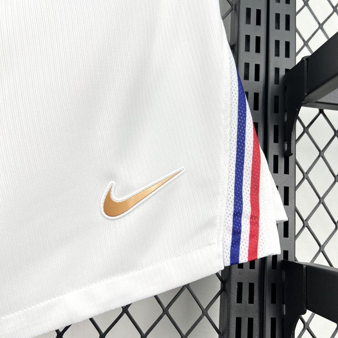 France 2026 Short Domicile