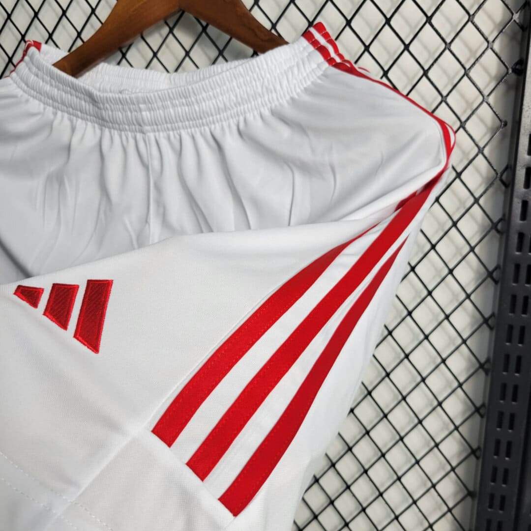 Internacional 2023 Short Blanc