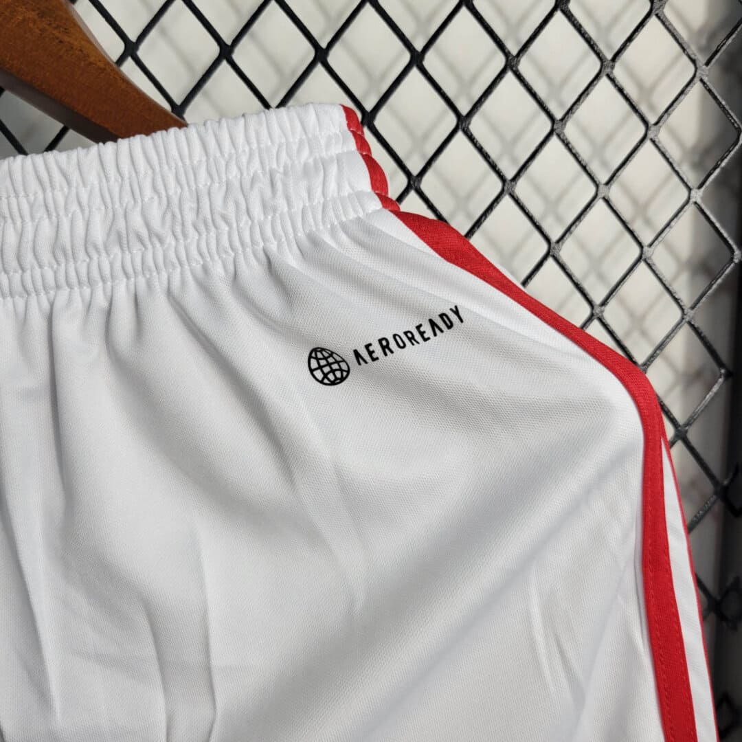 Internacional 2023 Short Blanc