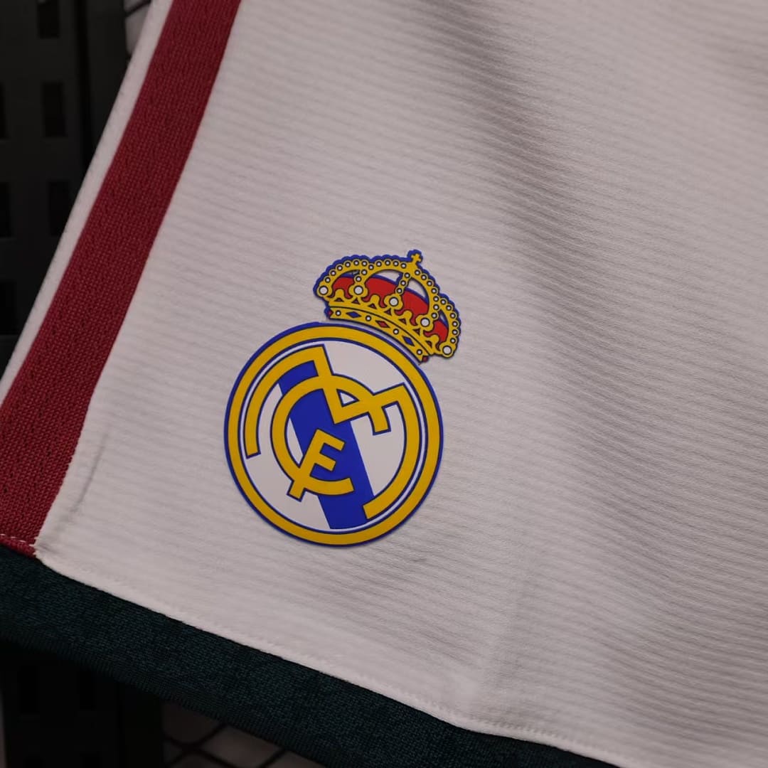Short Real Madrid 26/27 Domicile - Player Version